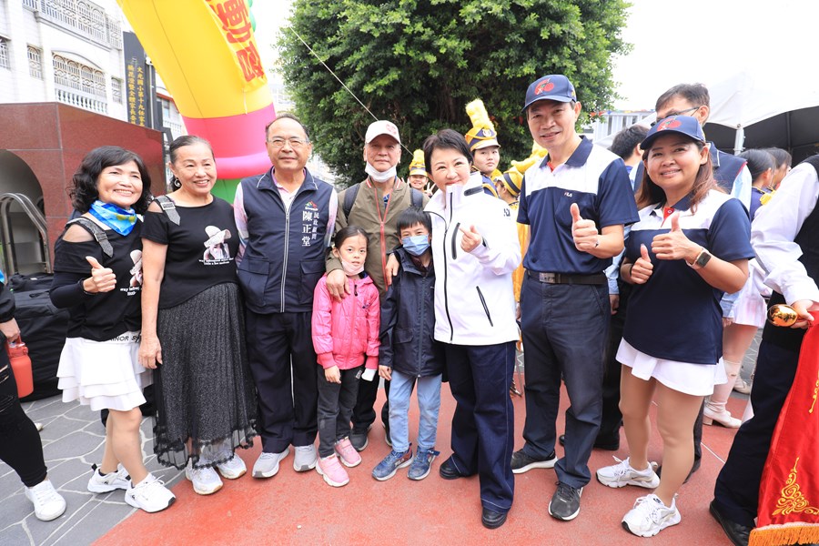 台中市沙鹿區文光國小60週年校慶運動會暨庠序樓重建落成啟用典禮--TSAI (119)