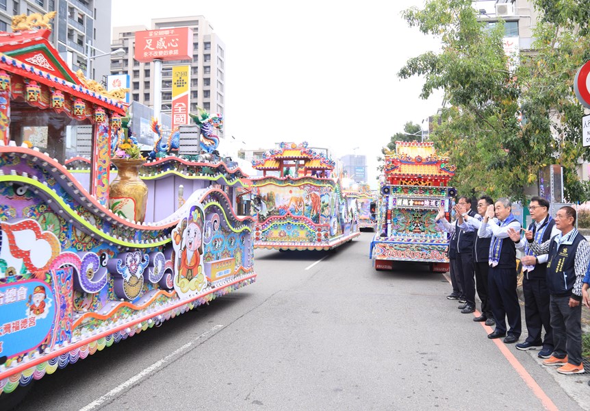 台灣福德正神全國聯合總會「福德正神陸巡護國 祐臺灣」福德陸巡文化祭(起馬炮起駕)
--TSAI   15