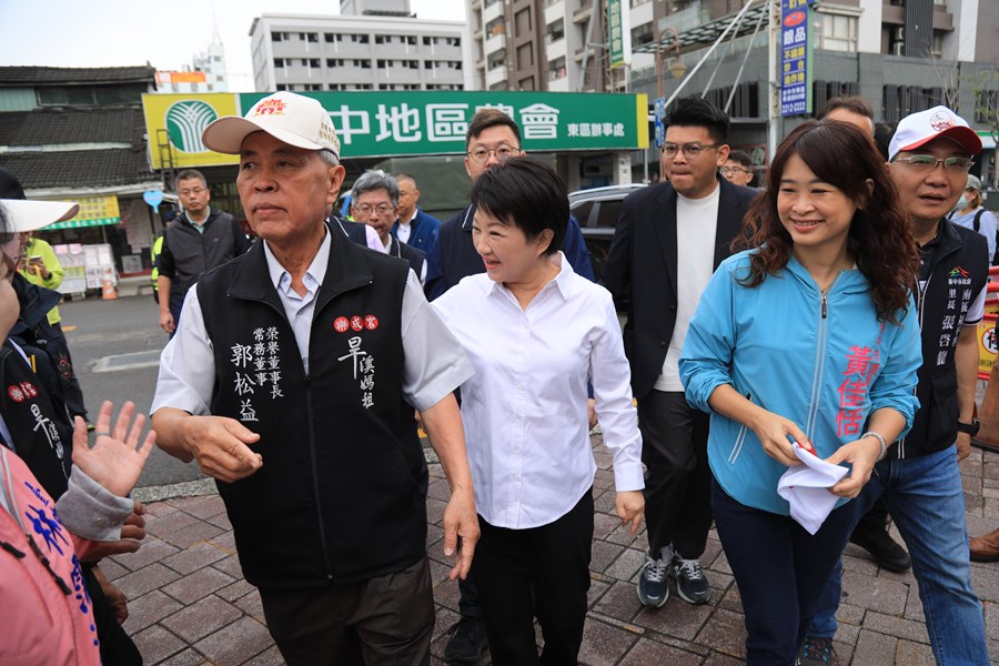 台中樂成宮「旱溪媽祖遶境十八庄」起駕儀式--TSAI (13)