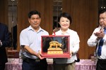 盧市長頒發台中市農會第19屆理事長當選證書--TSAI (42)