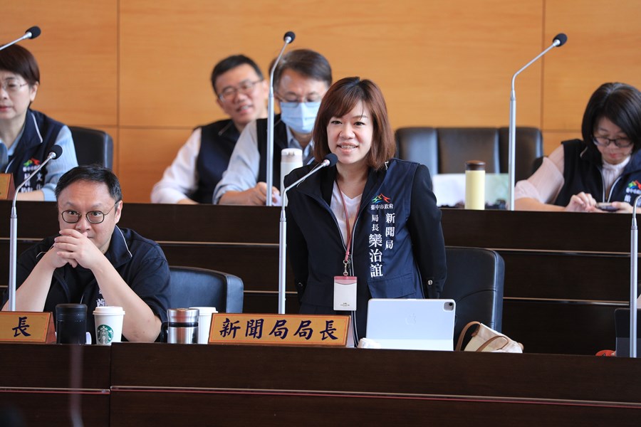 新聞局長欒治誼--TSAI (2)
