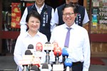 盧市長與鄭文燦副院長品嚐台中酸菜白肉鍋--TSAI (27)