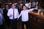 盧市長與鄭文燦副院長品嚐台中酸菜白肉鍋--TSAI (45)