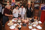盧市長與鄭文燦副院長品嚐台中酸菜白肉鍋--TSAI (52)