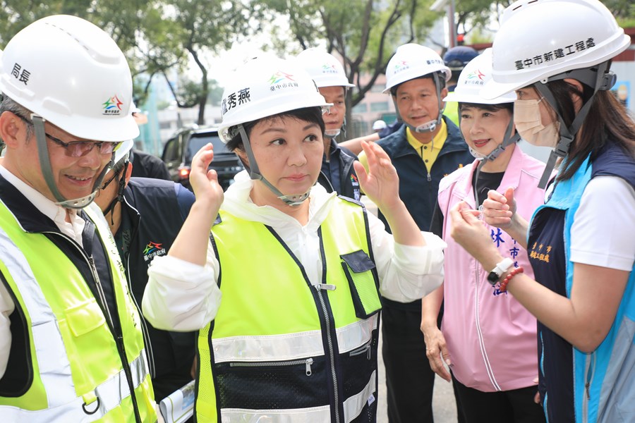 視察美村綜合服務園區新建工程 (17)