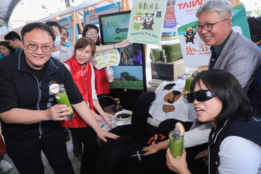 「2024台灣仲夏節」開幕暨「 為母親做件好事 用行動溫暖花蓮」活動 (41)