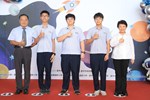 台中市高級中等以下學校112學年度畢業生市長獎合影(高中組)--TSAI (13)