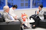 前美國在臺協會主席薄瑞光 (Raymond Burghardt) 拜會盧市長--TSAI (6)