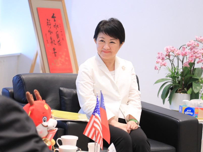 美國阿肯色州哈克比(Mike Huckabee)前州長一行拜會市府--TSAI (33)