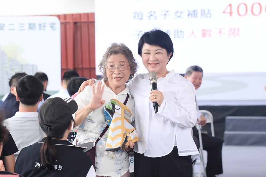「西屯國安二期、三期好宅統包工程」動土典禮 (59)