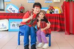 市長個別與白冷國小全校師生單獨合影 (13)