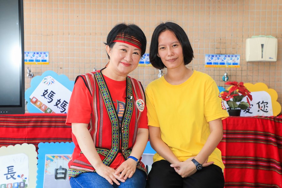 市長個別與白冷國小全校師生單獨合影 (67)