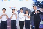 台中市高級中等以下學校112學年度畢業生市長獎合影 (12)