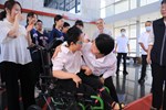 台中市高級中等以下學校112學年度畢業生市長獎合影--TSAI (8)