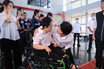 台中市高級中等以下學校112學年度畢業生市長獎合影--TSAI (9)