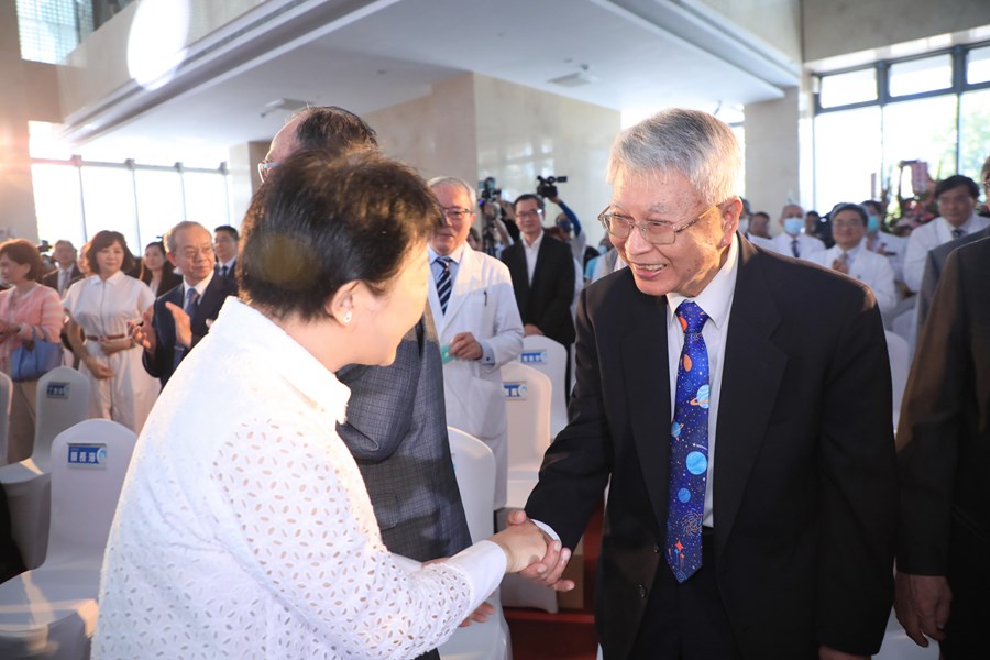 中國醫藥大學附設醫院「質子治療中心」啟用典禮 (32)