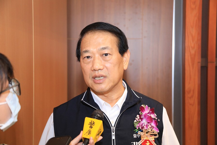 台中市政府警察局第四、霧峰、太平、和平分局及交通警察大隊卸、新任分局長、大隊長交接典禮---TSAI (33)