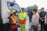 市長視察災後清理復原機具整備情形 (18)