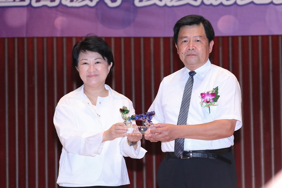 113學年度市立各級學校及幼兒園校(園)長布達暨交接典禮 (5)