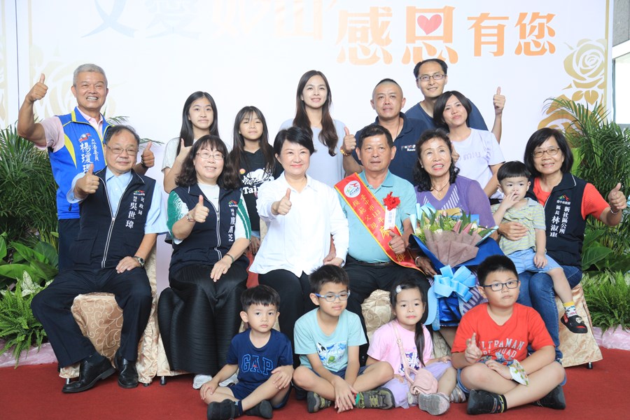 --台中市113年度模範父親與市長有約合照活動-TSAI (76)