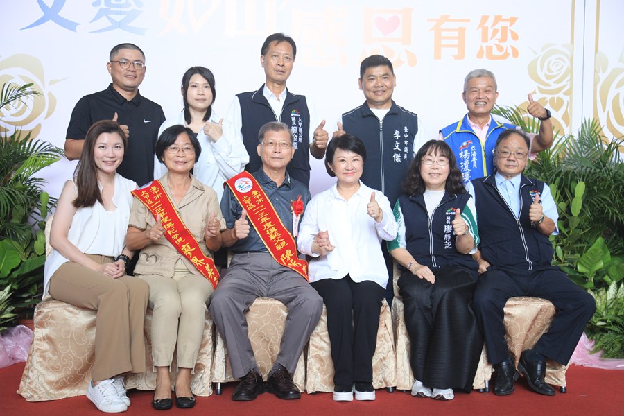 --台中市113年度模範父親與市長有約合照活動-TSAI (118)