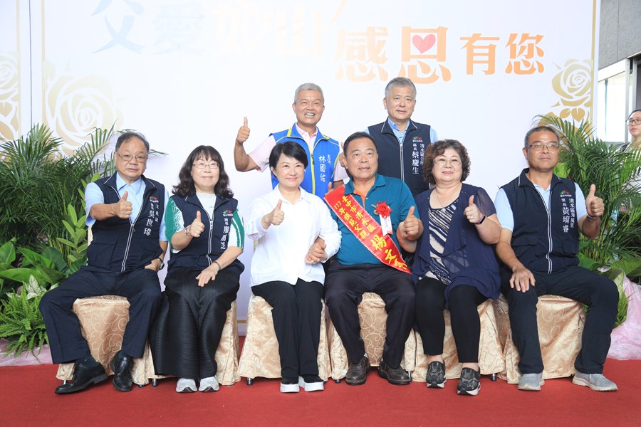 --台中市113年度模範父親與市長有約合照活動-TSAI (89)