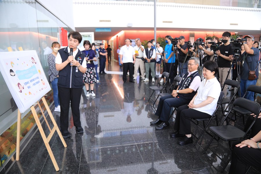 盧市長視察台中市政府附設員工子女托嬰中心裝修工程施工進度--TSAI (25)
