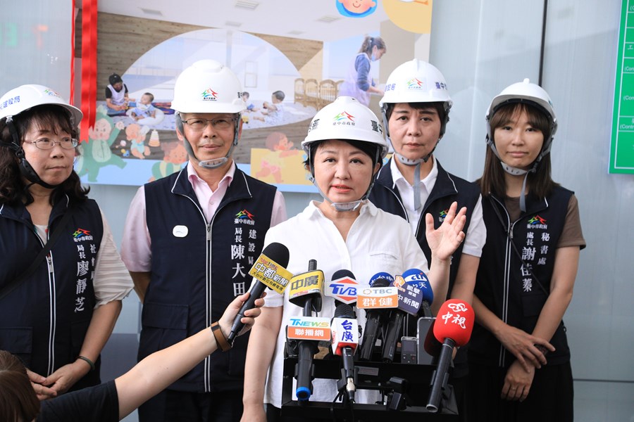 盧市長視察台中市政府附設員工子女托嬰中心裝修工程施工進度--TSAI (65)