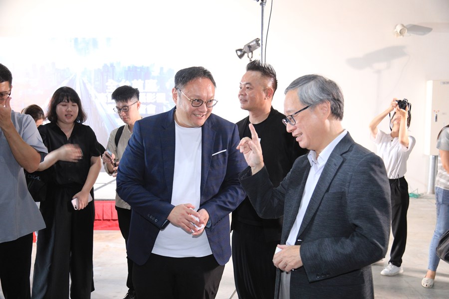 全台首座高鐵車廂攝影棚開幕記者會--TSAI (22)