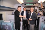 全台首座高鐵車廂攝影棚開幕記者會--TSAI (79)