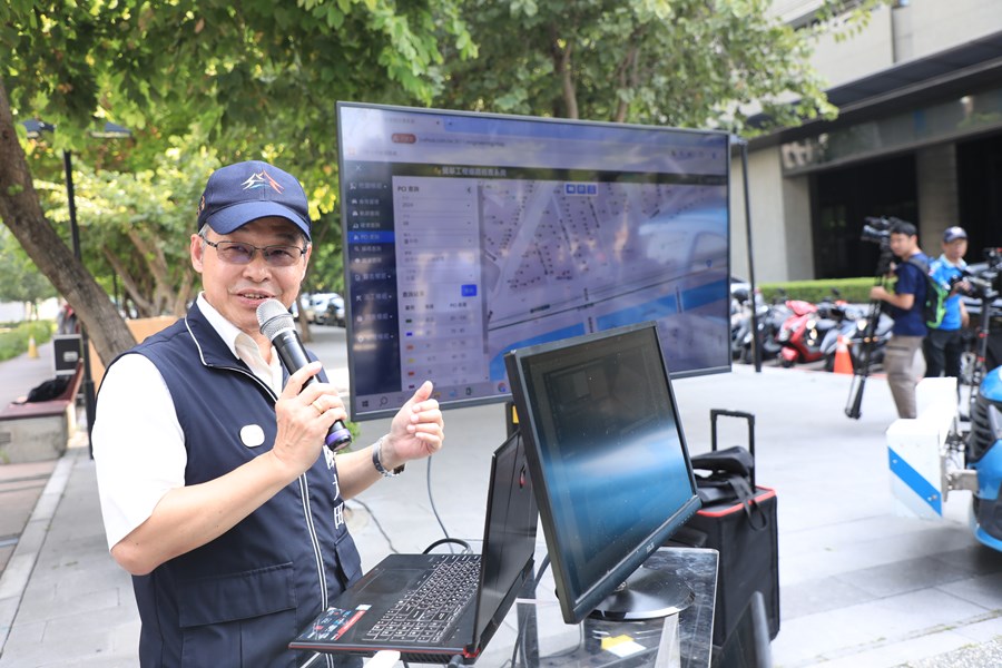 2024國際F1賽車展演-市政路Red Bull Showrun Taichung道路整備情形視察 (24)
