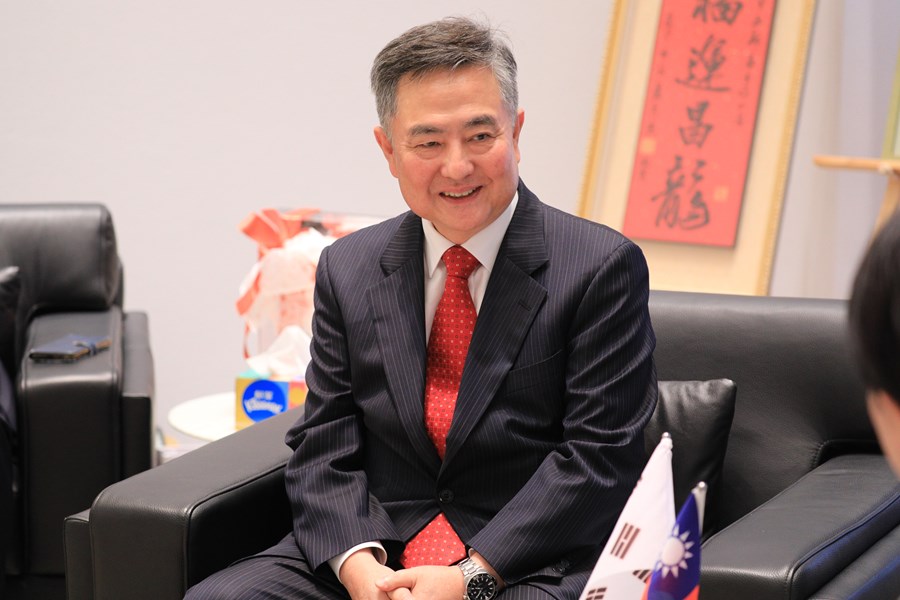 駐台北韓國代表部李殷鎬代表一行拜會市府---TSAI (22)