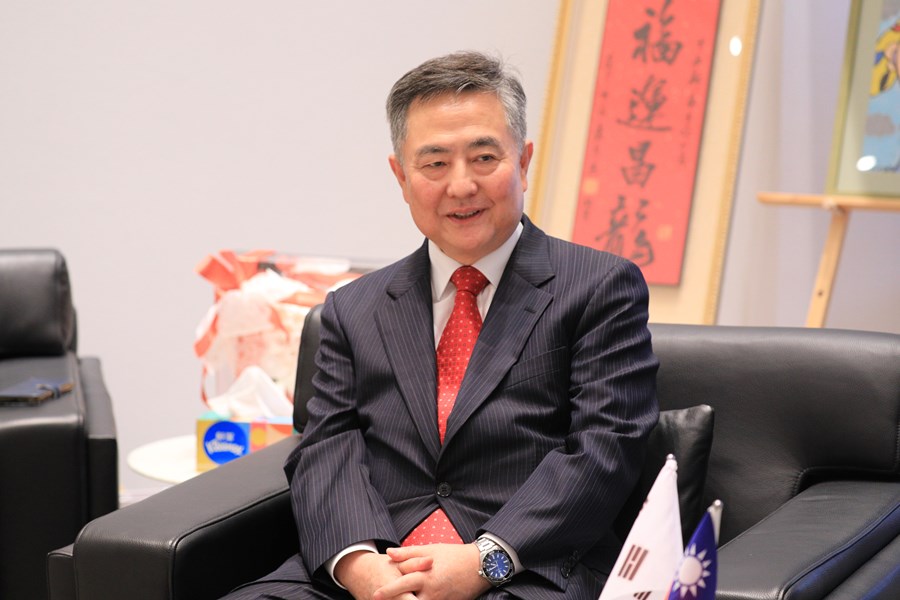 駐台北韓國代表部李殷鎬代表一行拜會市府---TSAI (30)