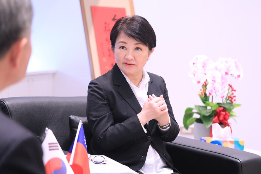 駐台北韓國代表部李殷鎬代表一行拜會市府---TSAI (39)