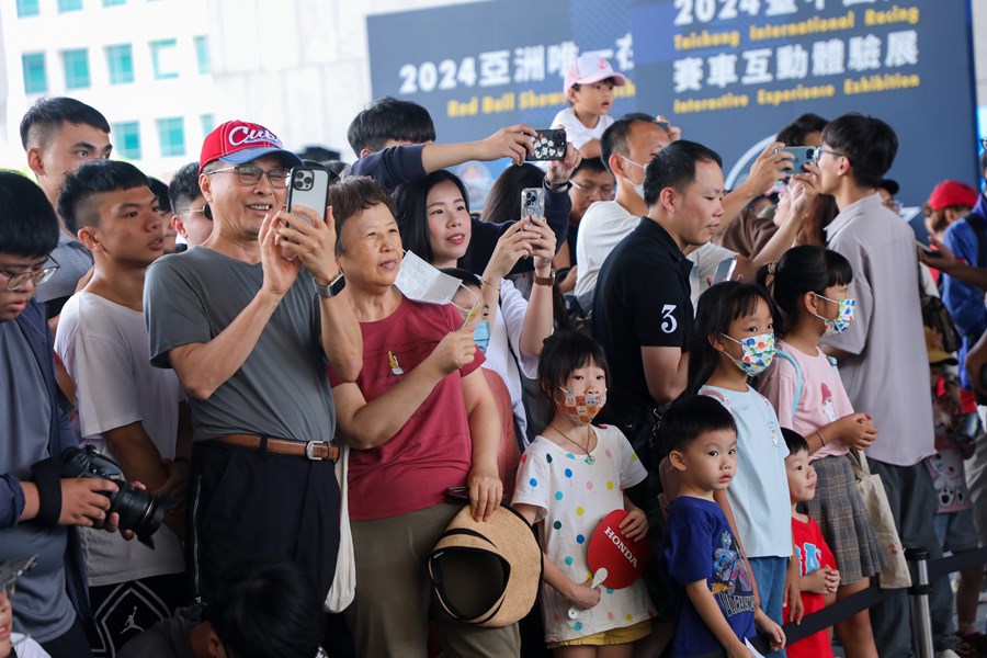 Showrun Party台中府前廣場同歡派對 (13)