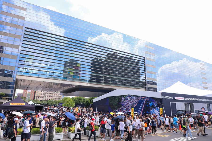 Showrun Party台中府前廣場同歡派對 (20)