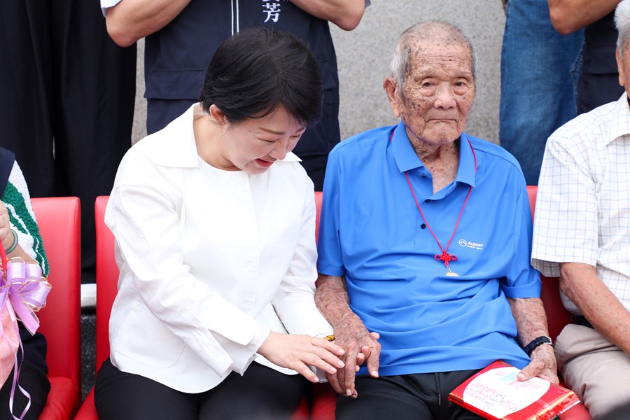 台中市太平區百歲人瑞慰訪活動 (5)