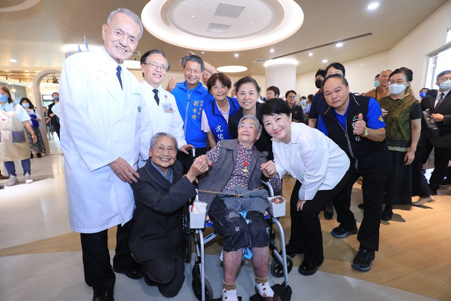 台中市仁愛園區暨仁愛綜合長照機構揭牌儀式典禮--TSAI (12)