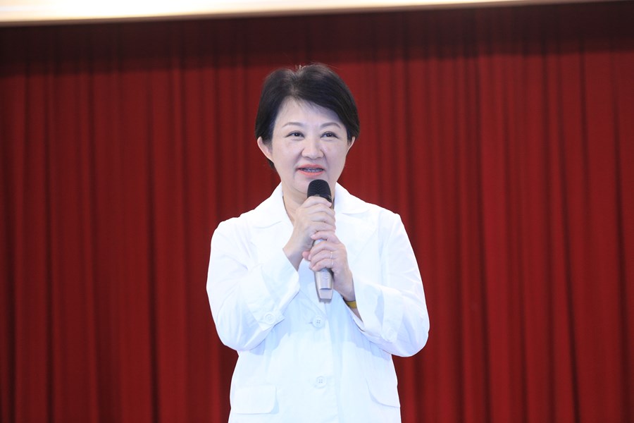 世界華人工商婦女企管協會北美洲各分會陳玲華副總會長一行拜會市府---TSAI (39)