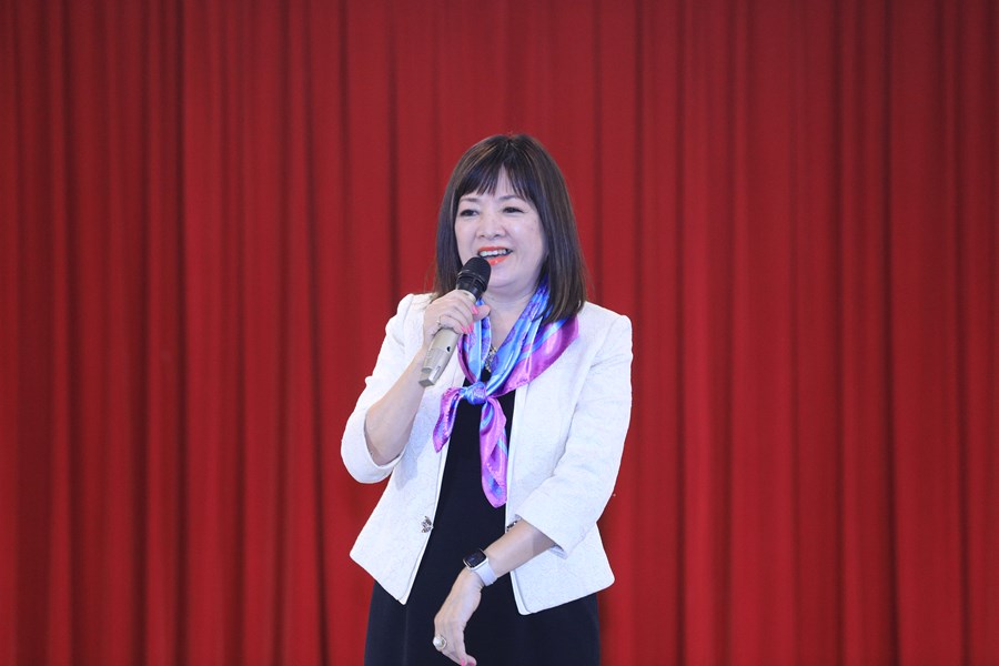世界華人工商婦女企管協會北美洲各分會陳玲華副總會長一行拜會市府---TSAI (51)