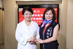 世界華人工商婦女企管協會北美洲各分會陳玲華副總會長一行拜會市府---TSAI (80)