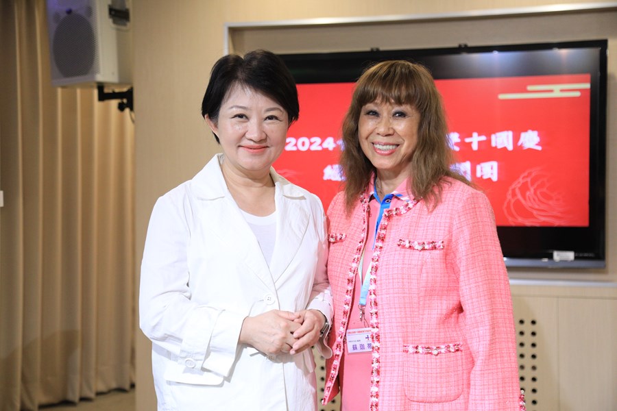 世界華人工商婦女企管協會北美洲各分會陳玲華副總會長一行拜會市府---TSAI (106)