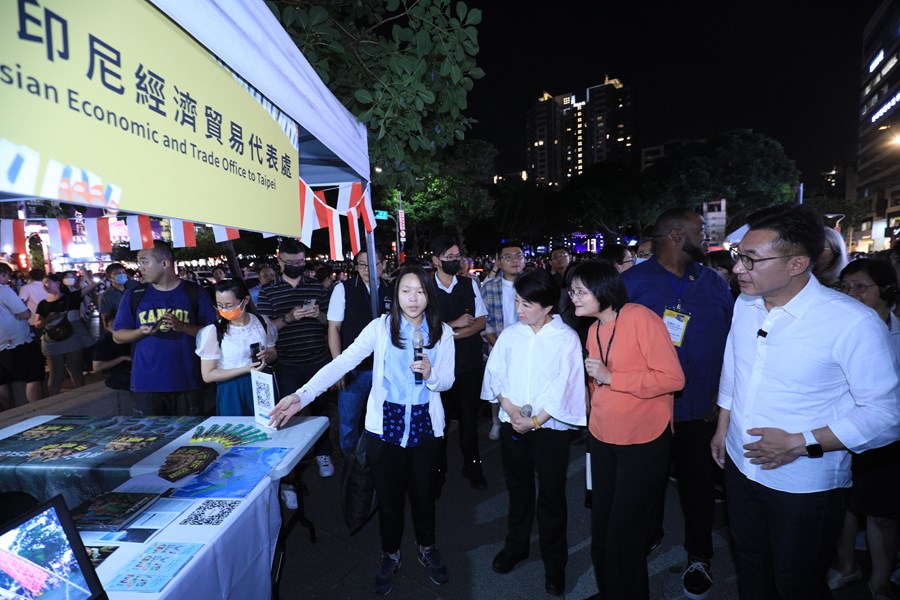  2024台中爵士音樂節開幕式暨參觀國際友誼專區攤位--TSAI (31)