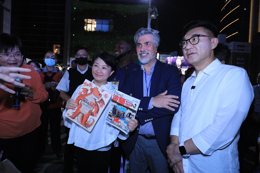  2024台中爵士音樂節開幕式暨參觀國際友誼專區攤位--TSAI (43)