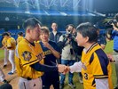 盧市長力挺中信兄弟，為選手們加油打氣 (1)