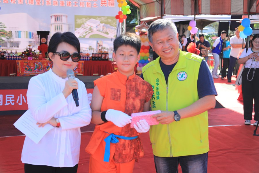 霧峰區光正國小67週年校慶運動會暨老舊校舍(禮堂)拆除重建工程動土典禮--TSAI (20)