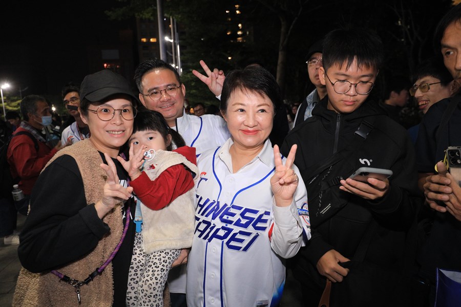 市府廣場前直播2024年第三屆世界12強棒球賽-超級循環賽（四強）(中華隊vs日本隊)--TSAI (28)