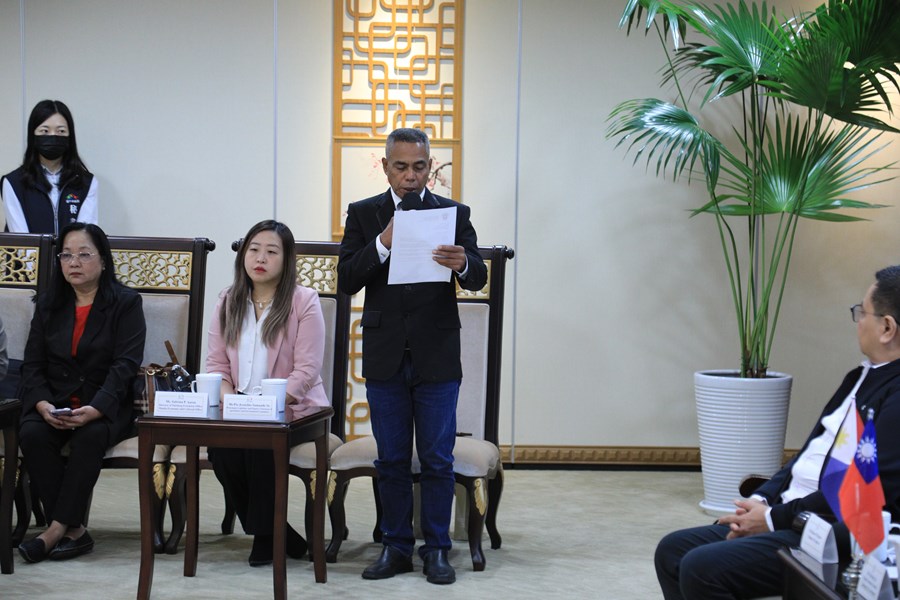 菲律賓國會眾議院眾議員一行蒞府拜會--TSAI (10)