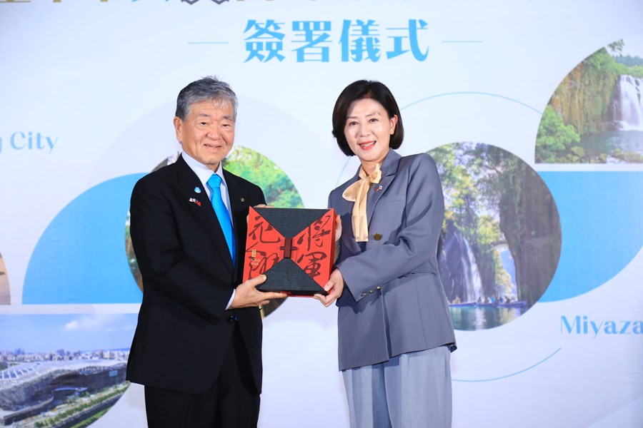 台中市與日本宮崎縣締結姊妹交流縣市記者會--TSAI (24)