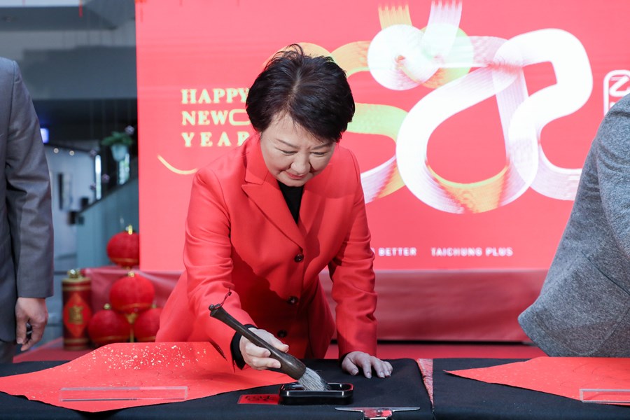 114年迎新揮毫贈春聯活動記者會 (21)